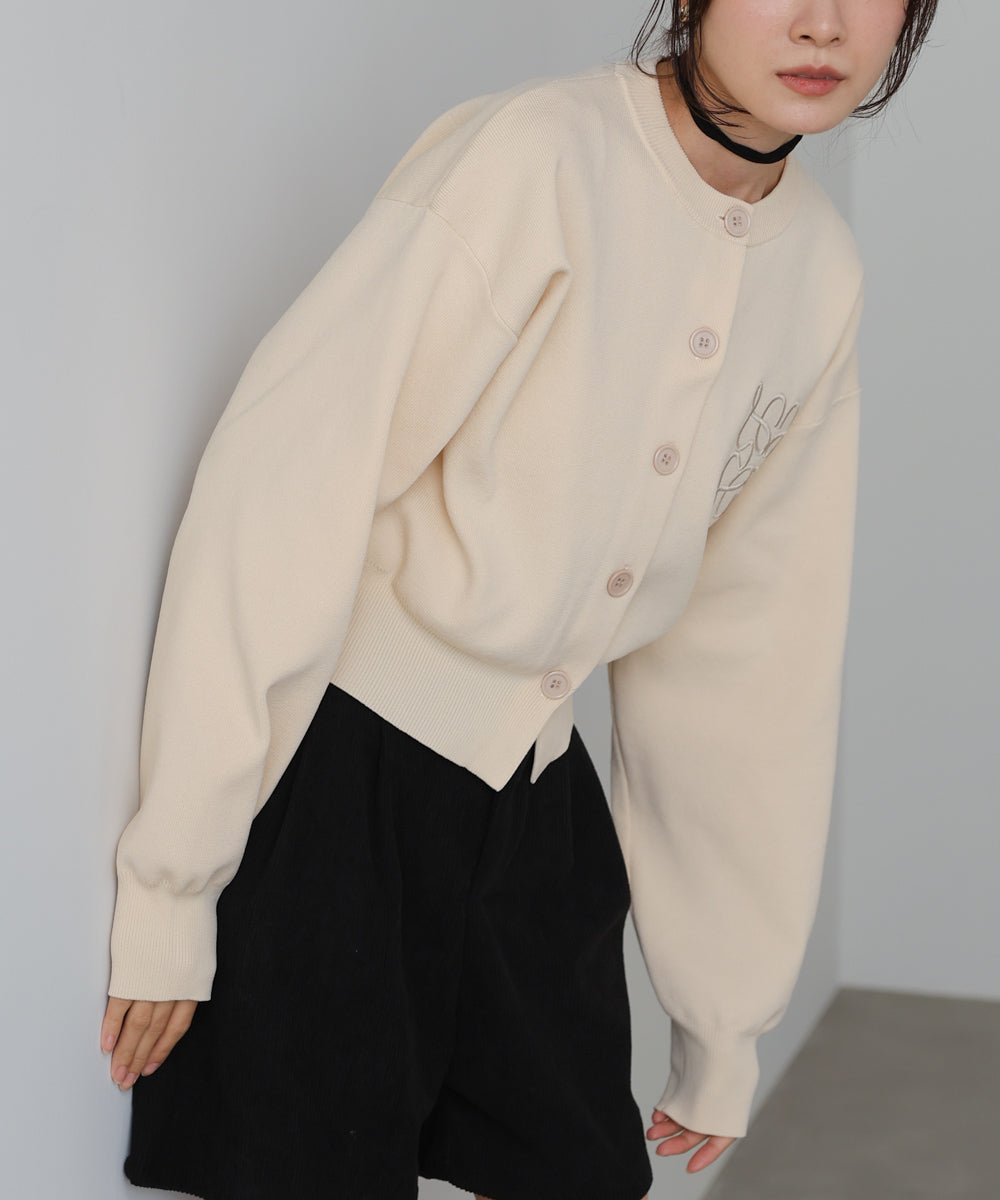 コード刺繍ニットカーディガン