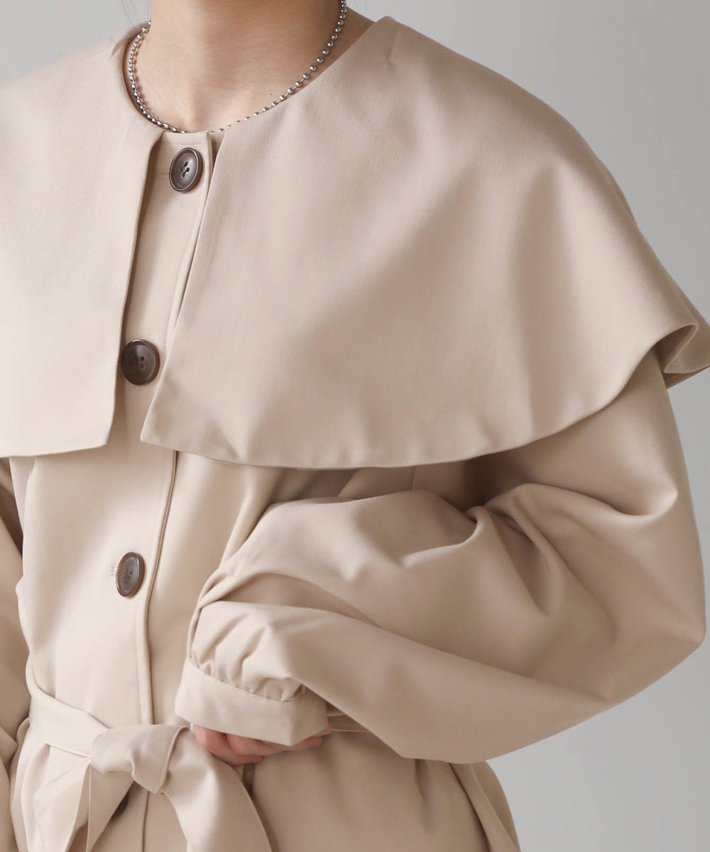 BIG COLLAR RUFFLED SHORT COAT