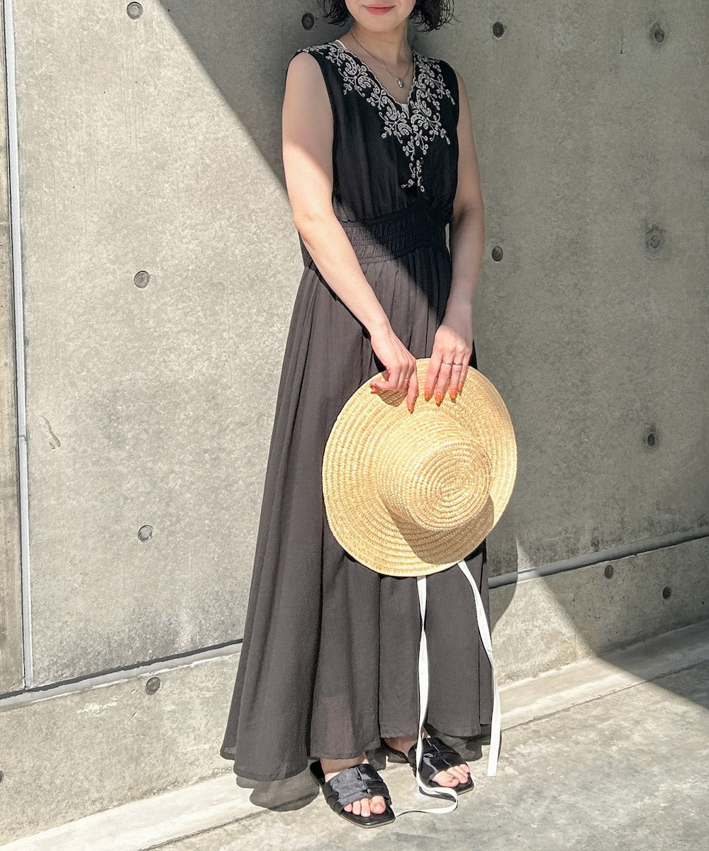 【選べるサイズ展開】スカラップ刺繍ウエストギャザーワンピース