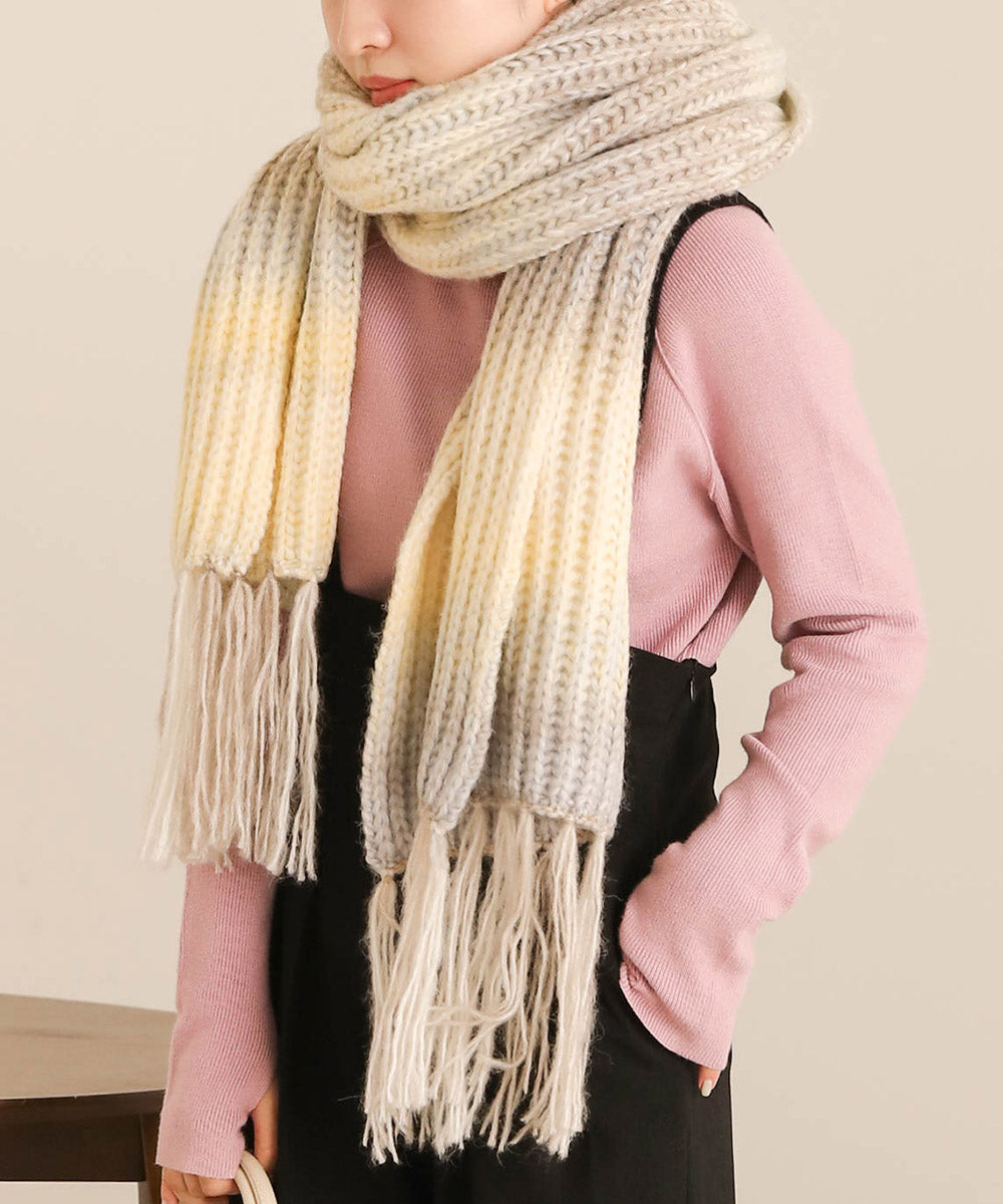 GRADATION KNIT VOLUME SCARF