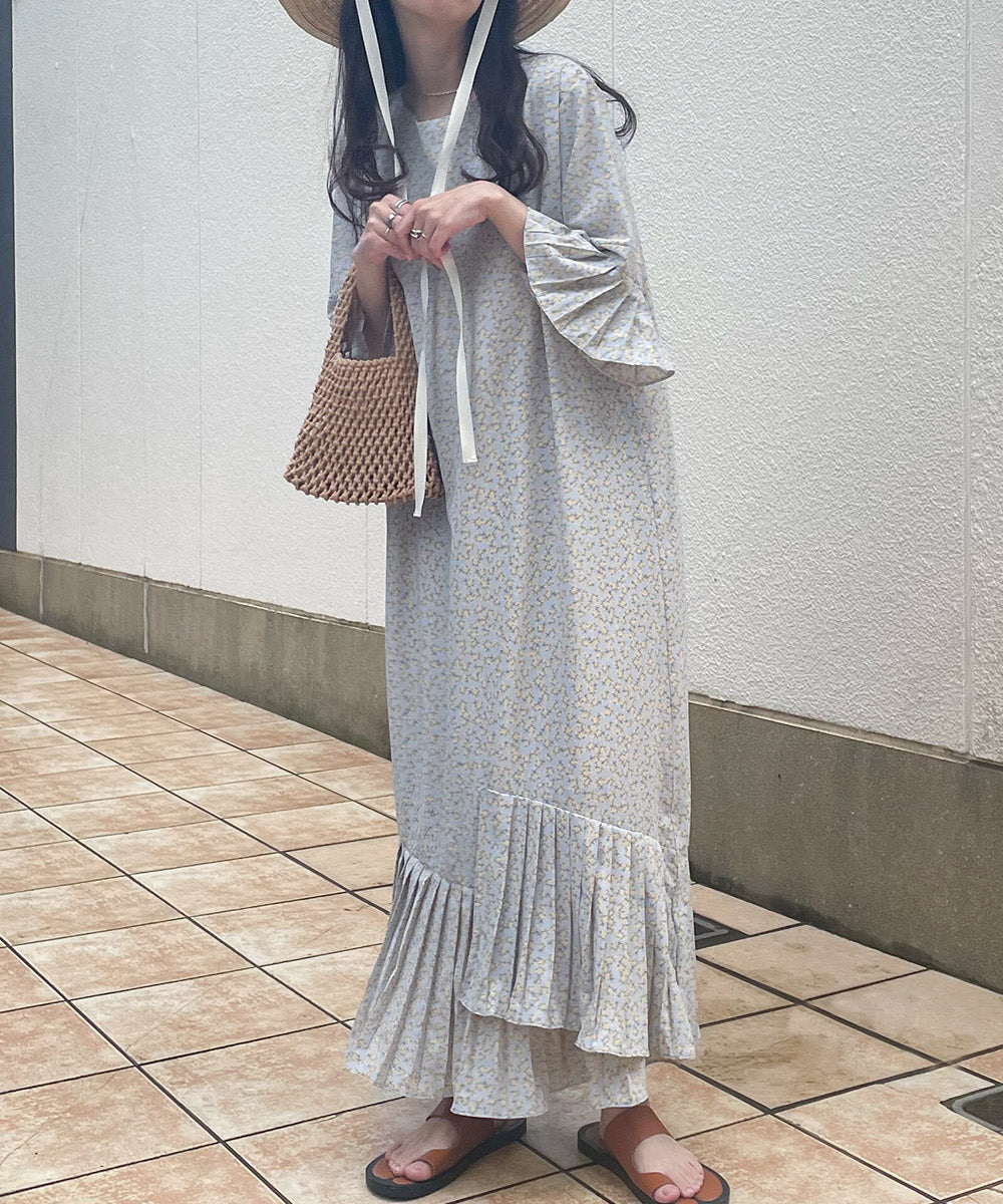 ASYMMETRIC HEM PLEATED ONEPIECE