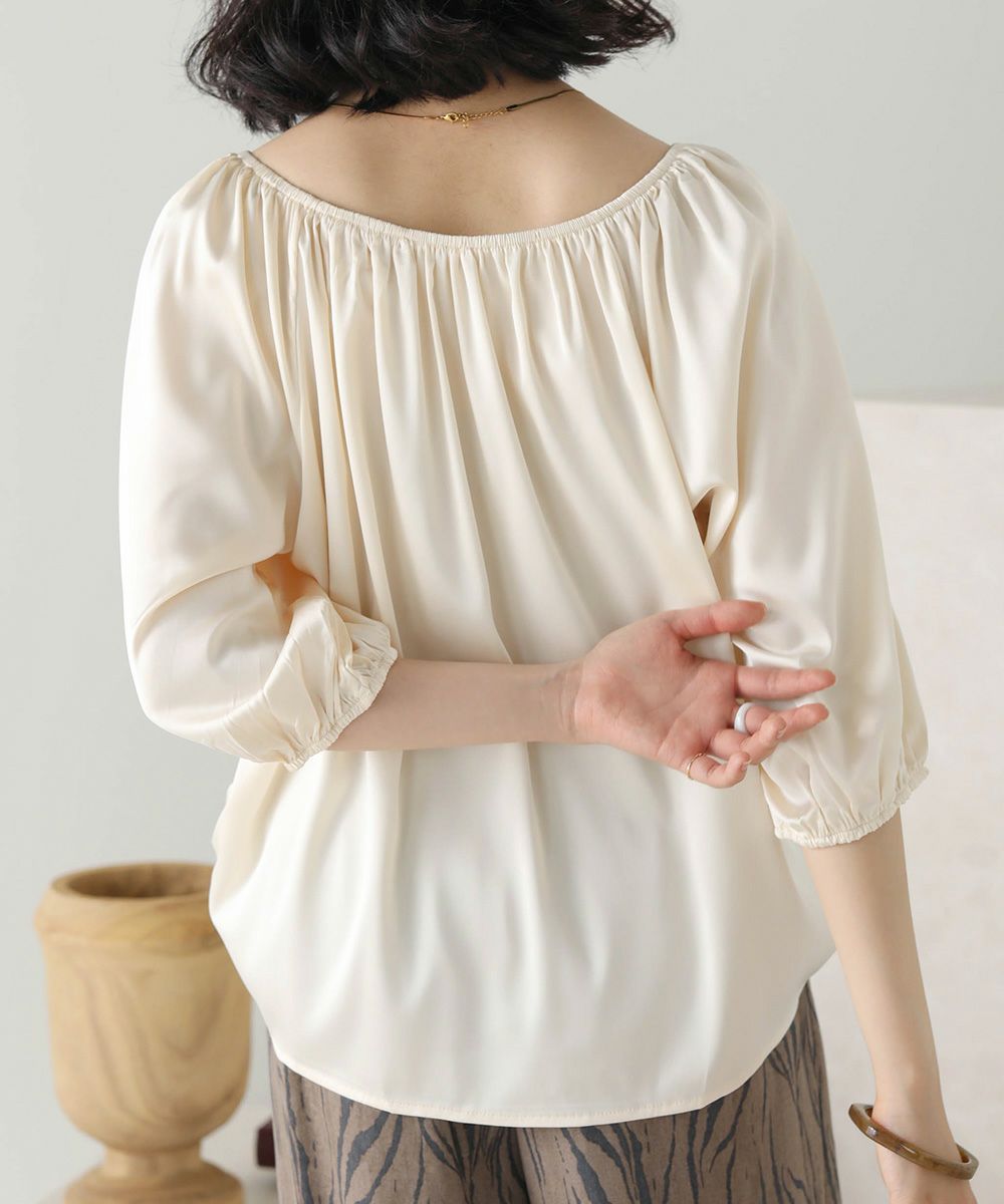 SATIN GATHERED BLOUSE