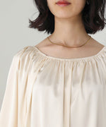 SATIN GATHERED BLOUSE