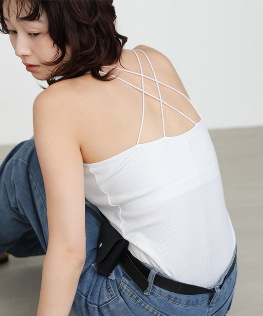 カップ付きバックストラップキャミ