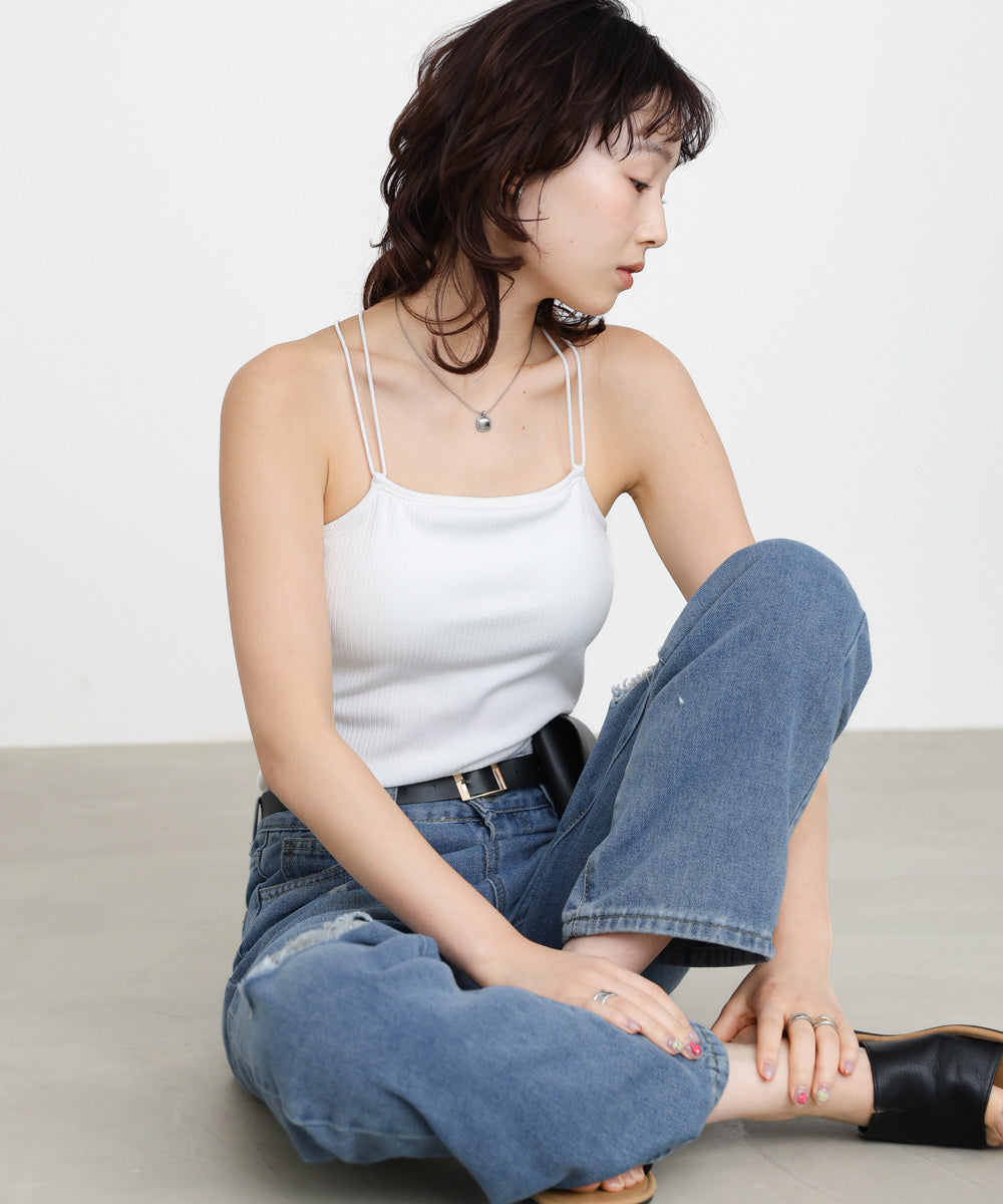 カップ付きバックストラップキャミ