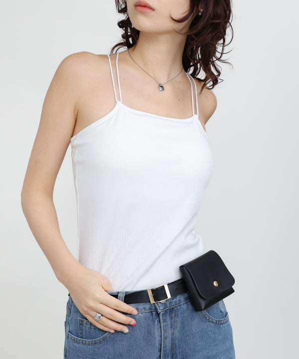 カップ付きバックストラップキャミ