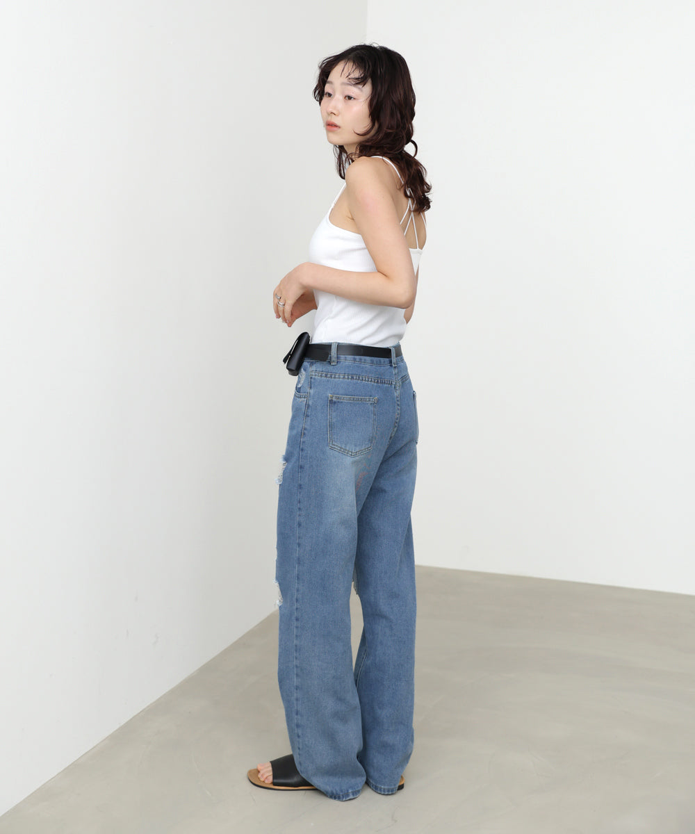 カップ付きバックストラップキャミ