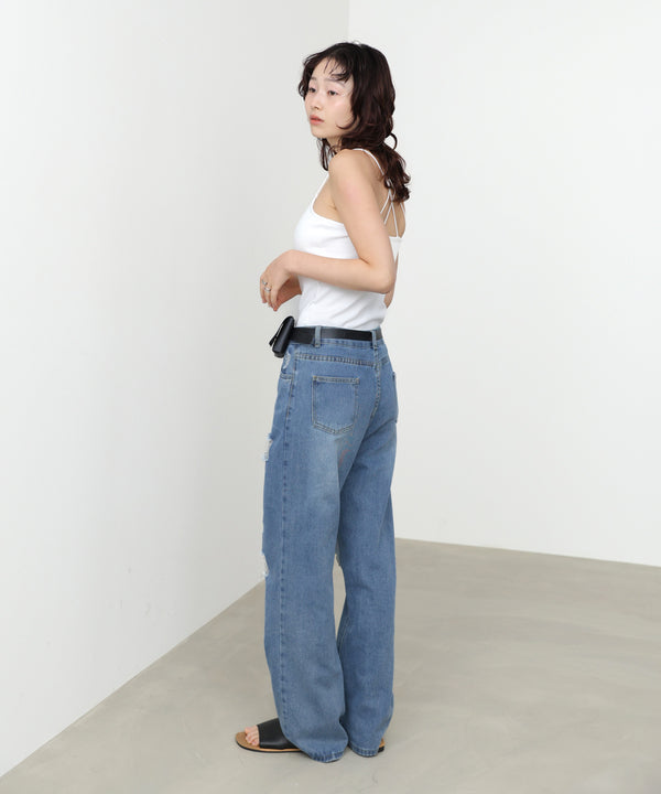 カップ付きバックストラップキャミ