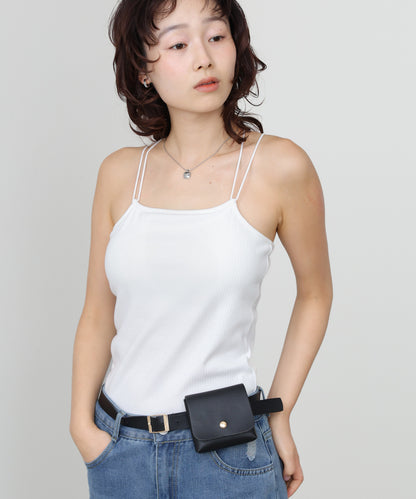 カップ付きバックストラップキャミ