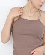 カップ付きバックストラップキャミ