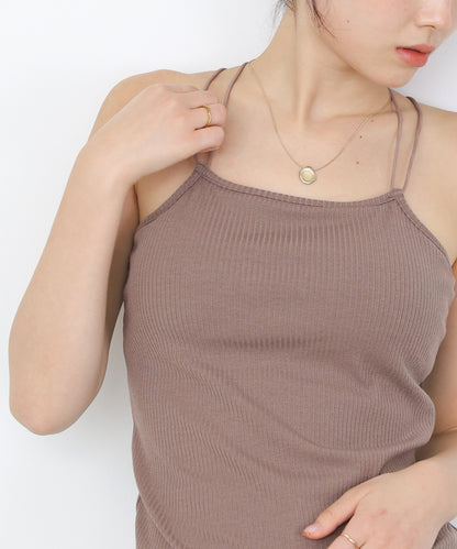 カップ付きバックストラップキャミ