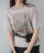 フラワーロゴプリントTee【Select by Bou Jeloud】