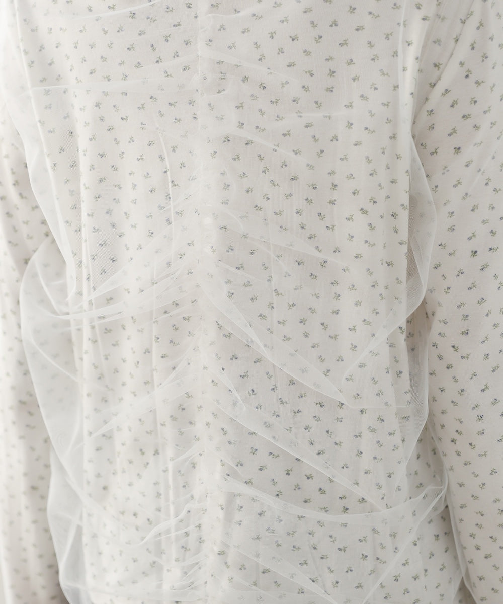 チュールレイヤードトップス