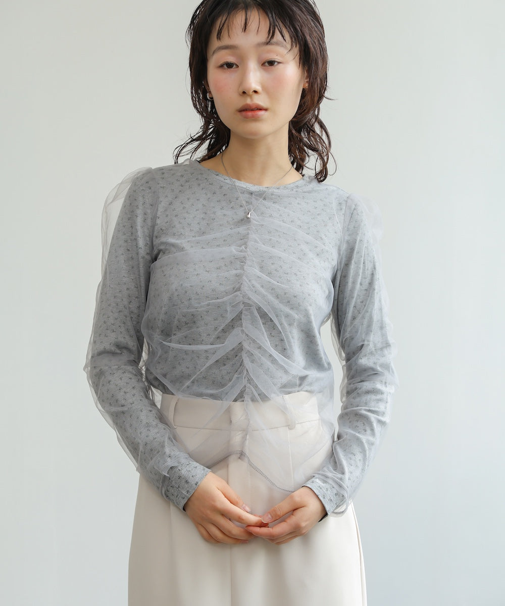チュールレイヤードトップス