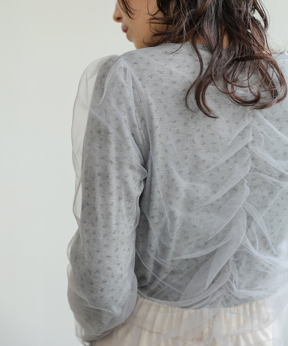 チュールレイヤードトップス