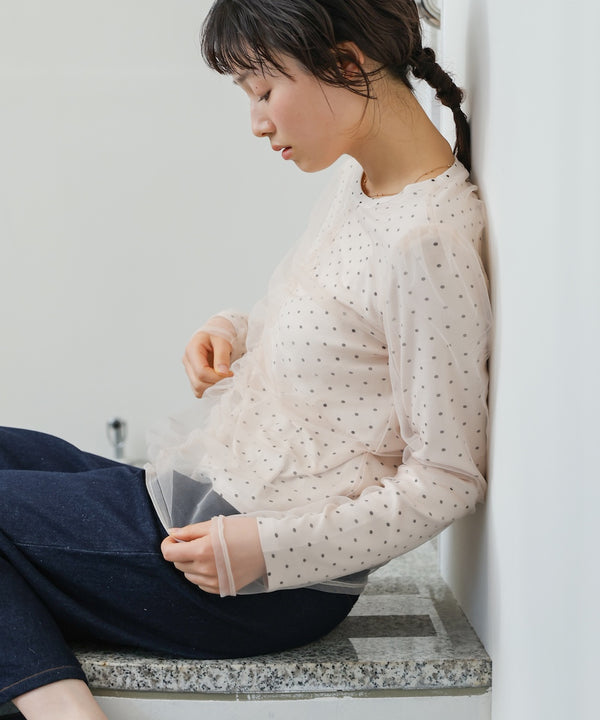 チュールレイヤードトップス