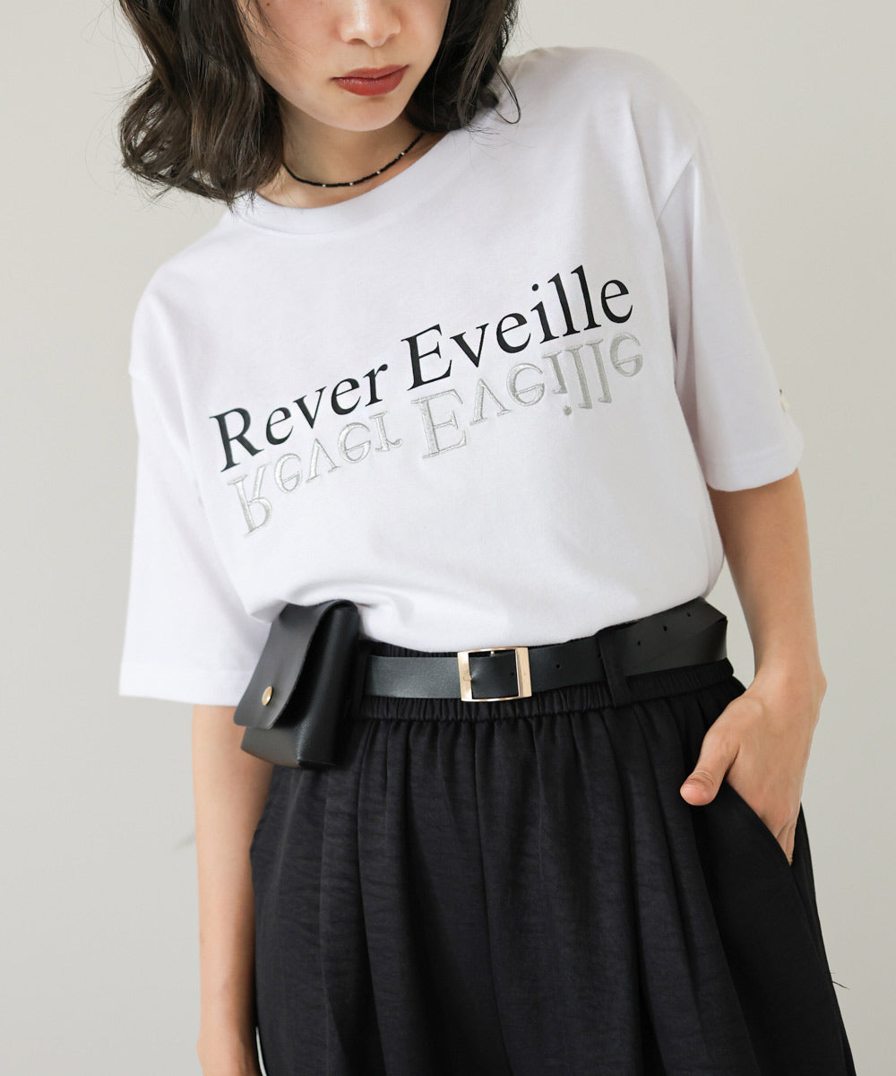 ロゴプリント刺しゅうＴシャツ