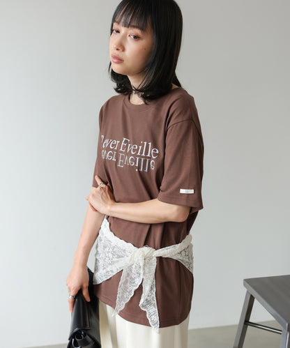ロゴプリント刺しゅうＴシャツ