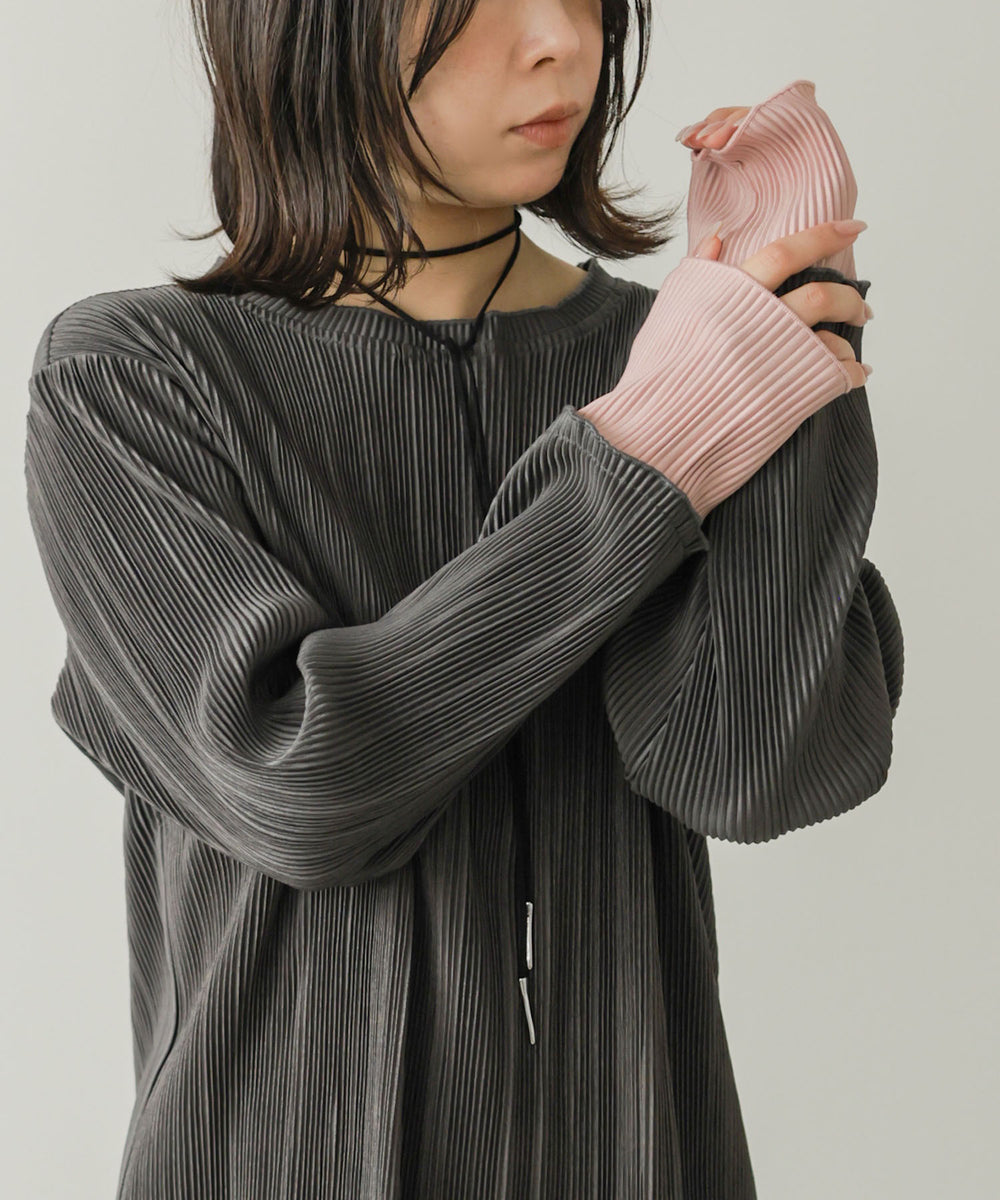 メロウ配色プリーツトップス