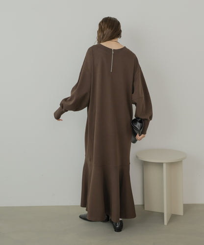 上品見え美シルエットマーメイドカットワンピース