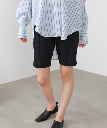 バイカーパンツ