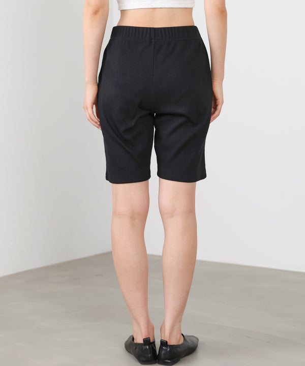 バイカーパンツ