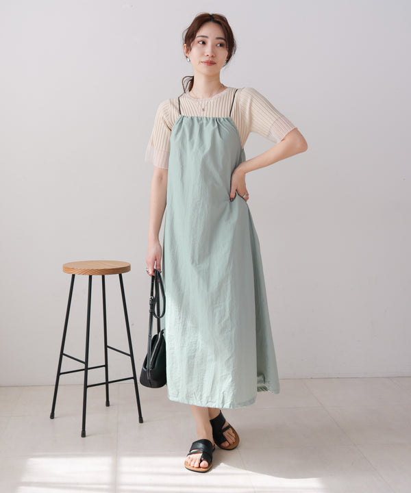 ストラップデザインキャミワンピース