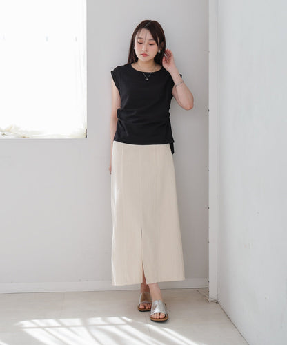 バックデザインノースリーブブラウス