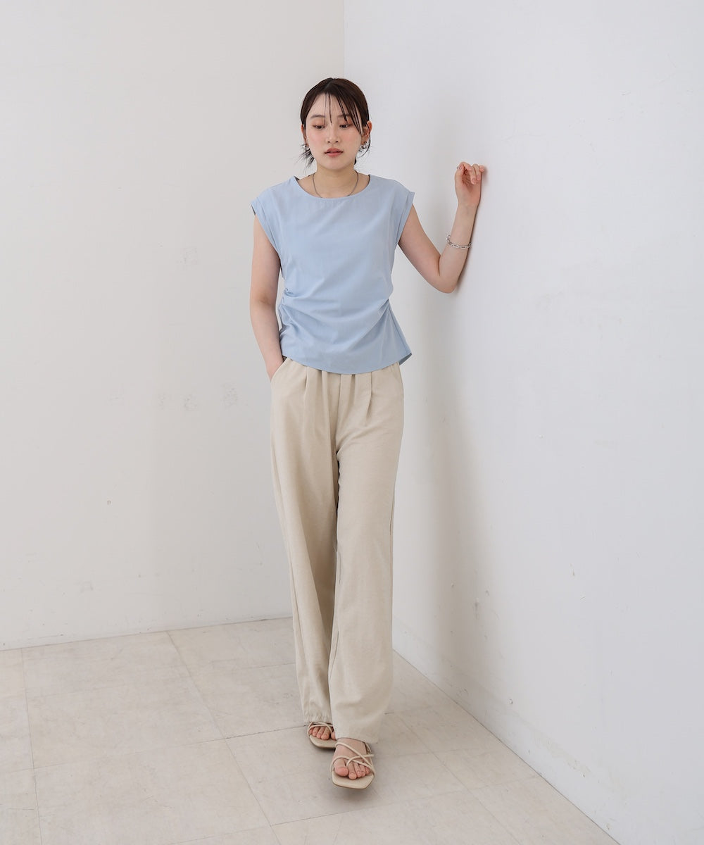 バックデザインノースリーブブラウス