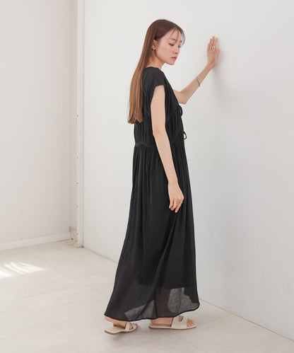 【S・Mサイズ展開】Ｖネックギャザーリボンワンピース