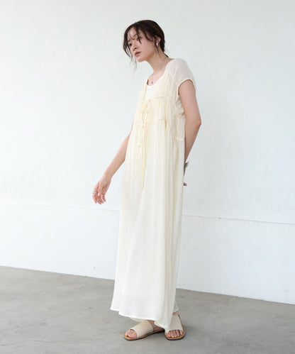 【S・Mサイズ展開】Ｖネックギャザーリボンワンピース