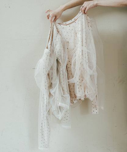 チュールレイヤードトップス