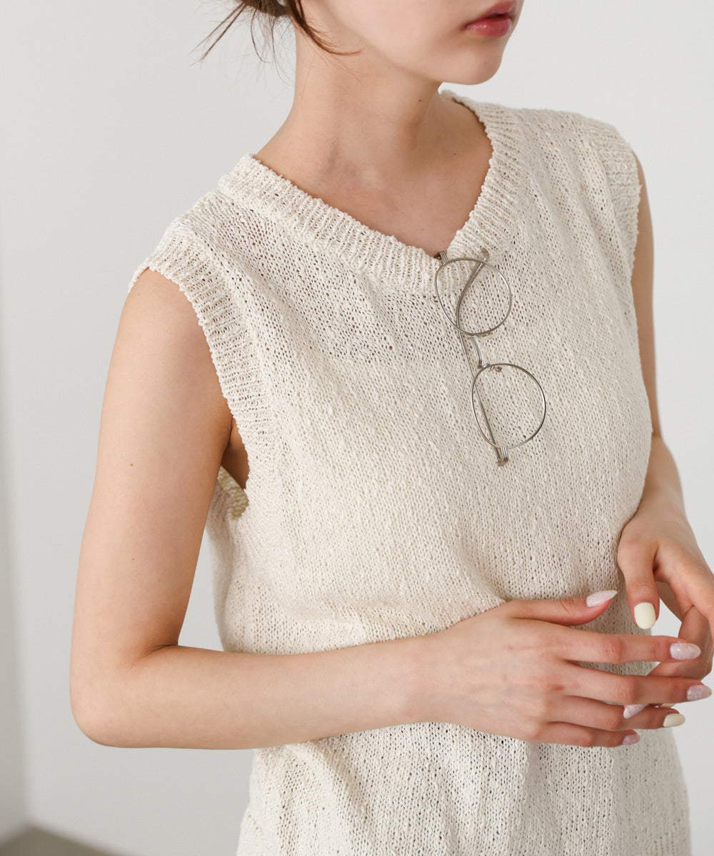 ニュアンス編みサマーニットベスト