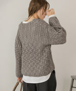 ハンドライクＶネックニットトップス