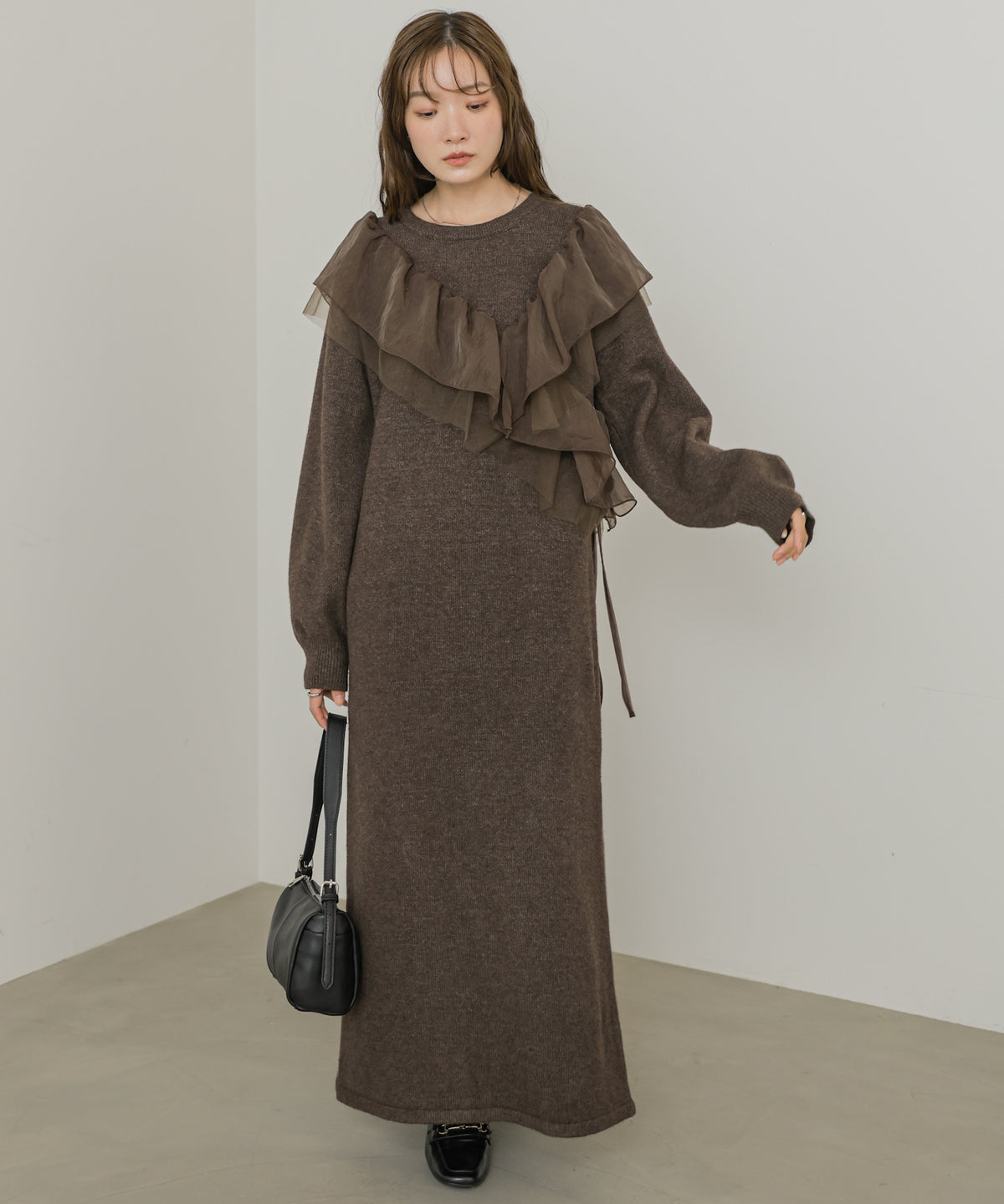 【S・Mサイズ展開】アシンメトリーフリルニットワンピース