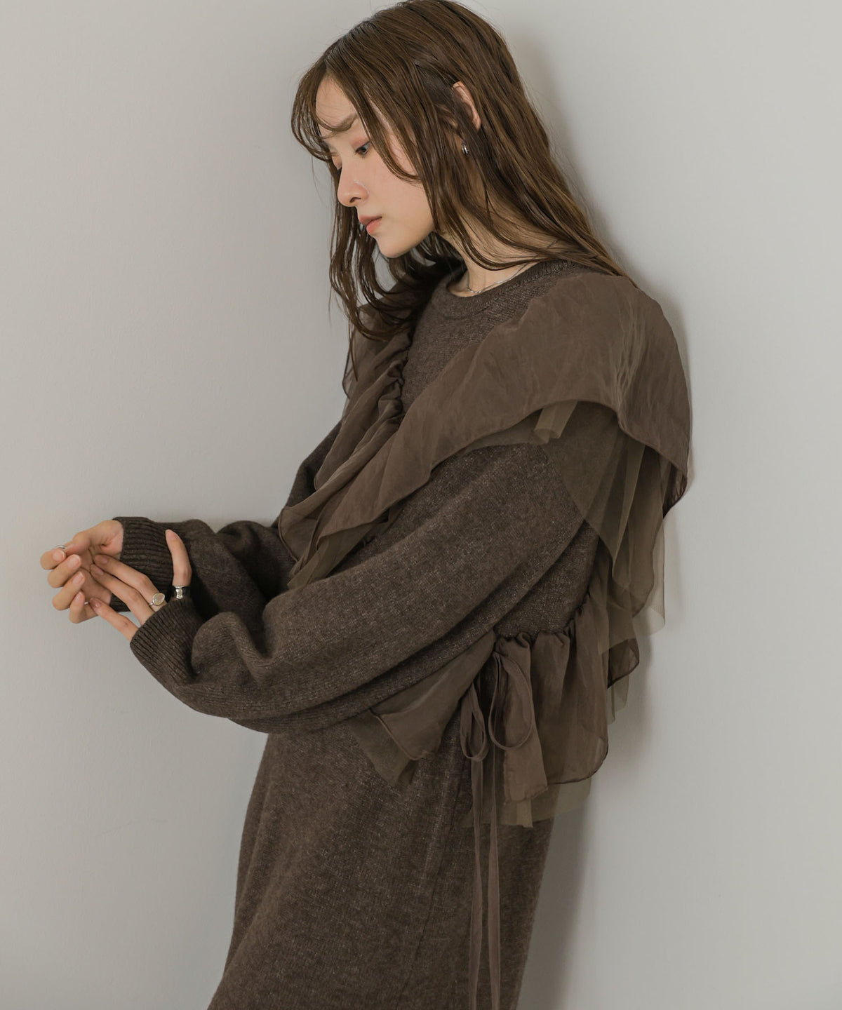 【S・Mサイズ展開】アシンメトリーフリルニットワンピース