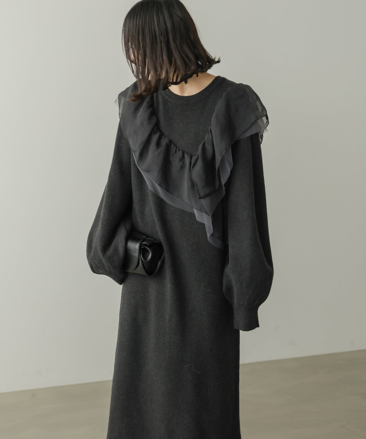 【S・Mサイズ展開】アシンメトリーフリルニットワンピース