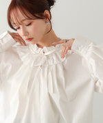 ギャザーフリルブラウス