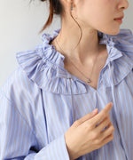 ギャザーフリルブラウス