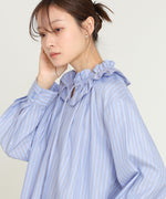 ギャザーフリルブラウス