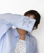 コード刺繡ワイドカフスオーバーシャツ