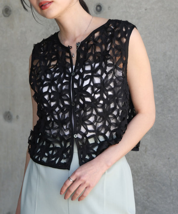 前後２ＷＡＹフラワーレースベスト