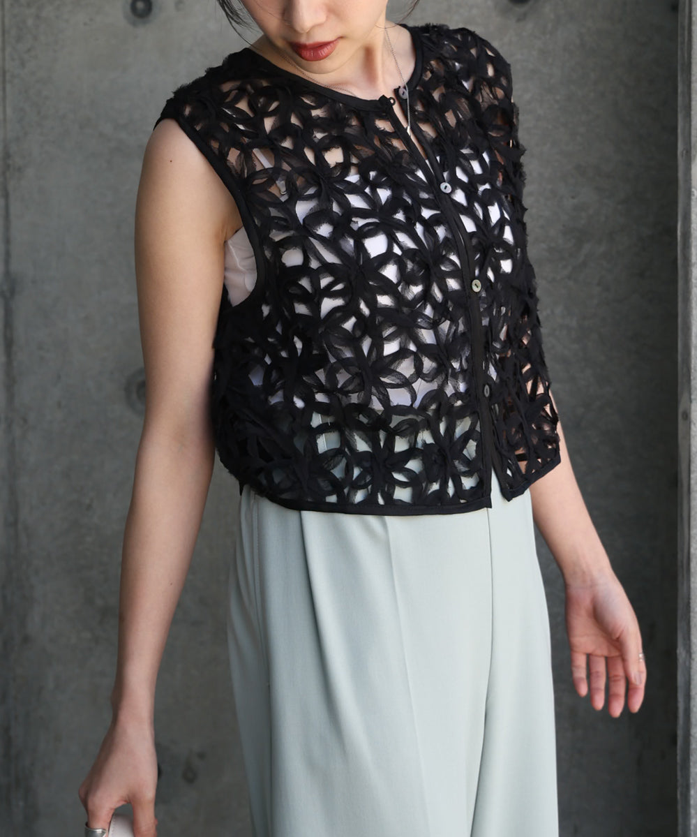 前後２ＷＡＹフラワーレースベスト