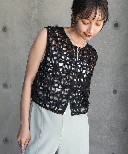 前後２ＷＡＹフラワーレースベスト