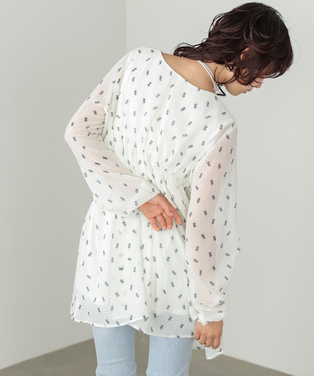 花柄プリントミニワンピース