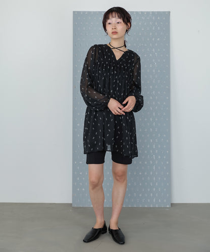 花柄プリントミニワンピース