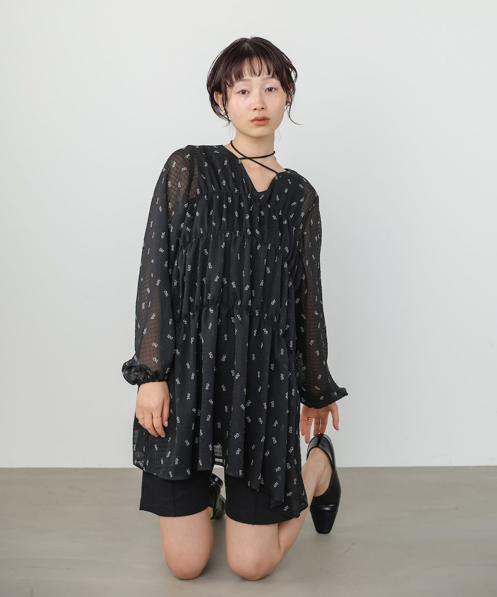 花柄プリントミニワンピース