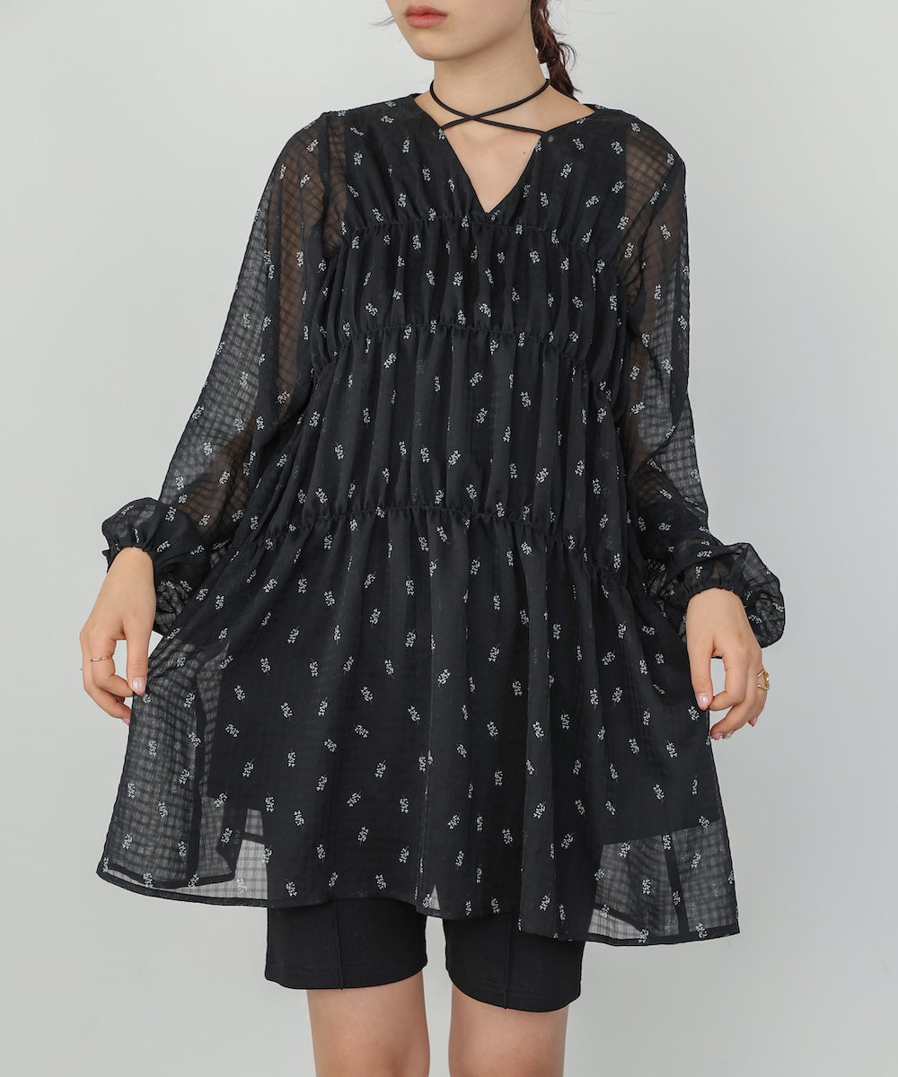 花柄プリントミニワンピース