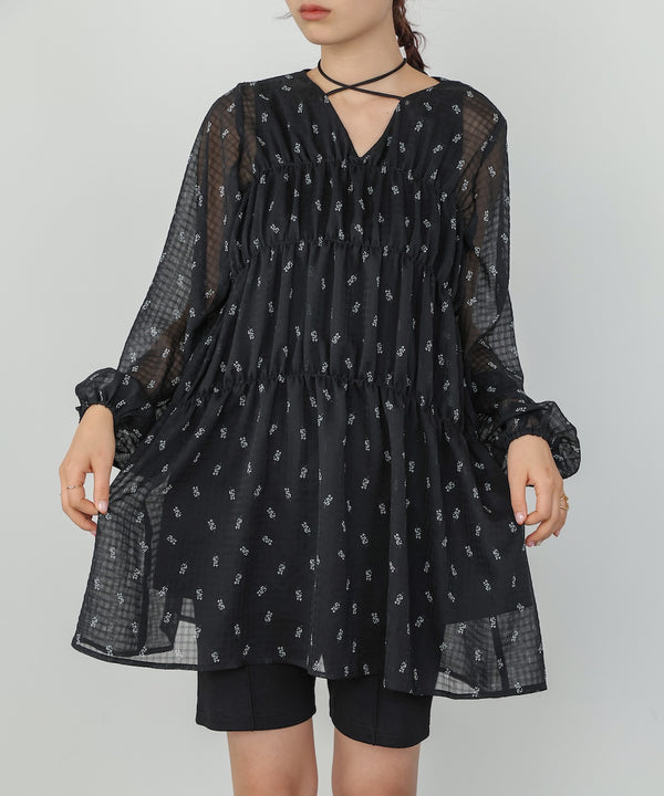 花柄プリントミニワンピース