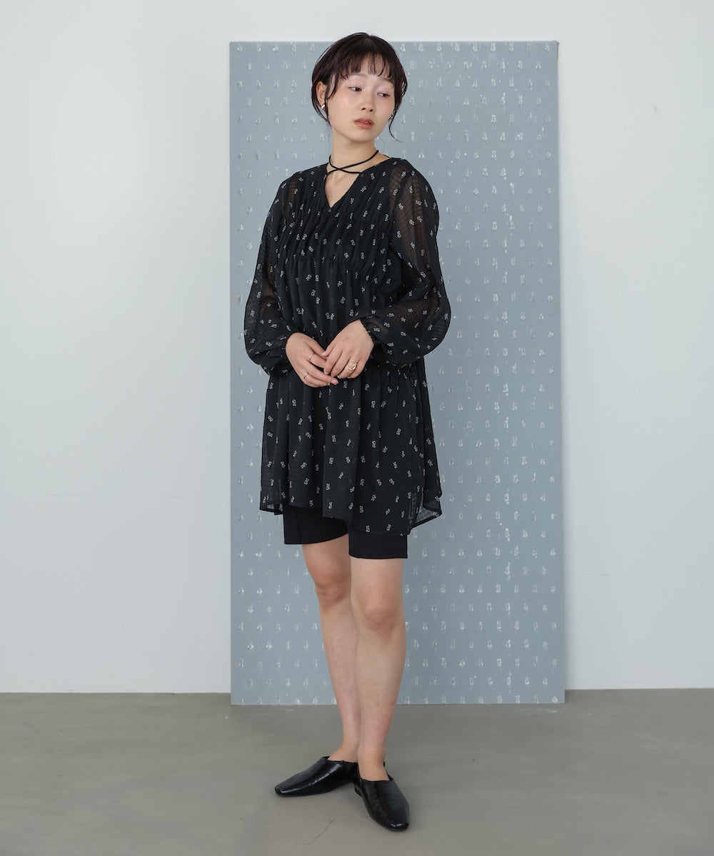 花柄プリントミニワンピース